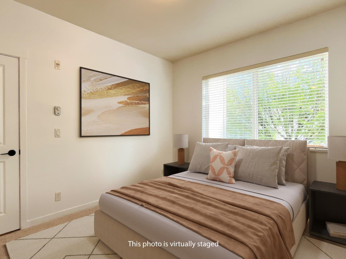 Primary Bathroom Photo of 217 2943 Nelson Place, Abbotsford, BC