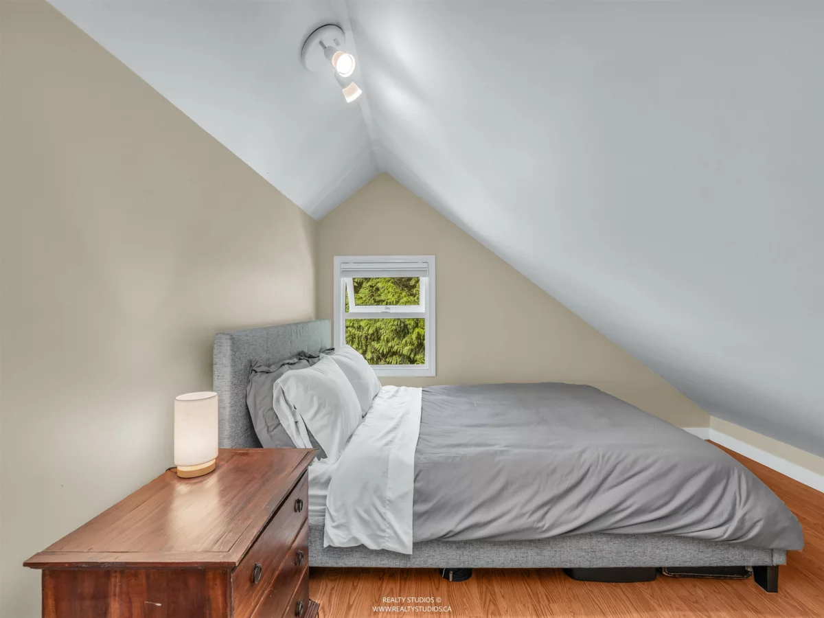 Garden / Landscaping Photo of 4 2535 W 6th Avenue, Vancouver, BC