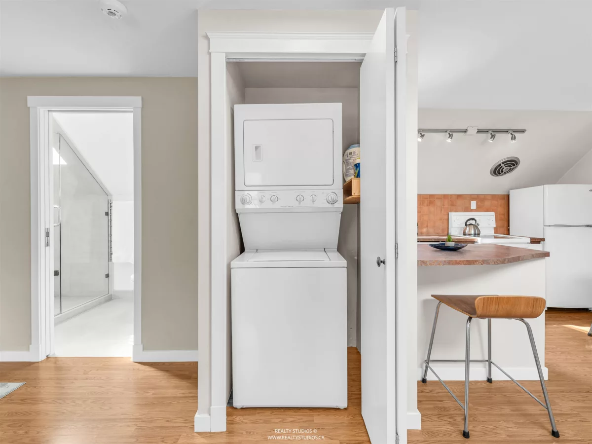 Outdoor Kitchen Photo of 4 2535 W 6th Avenue, Vancouver, BC
