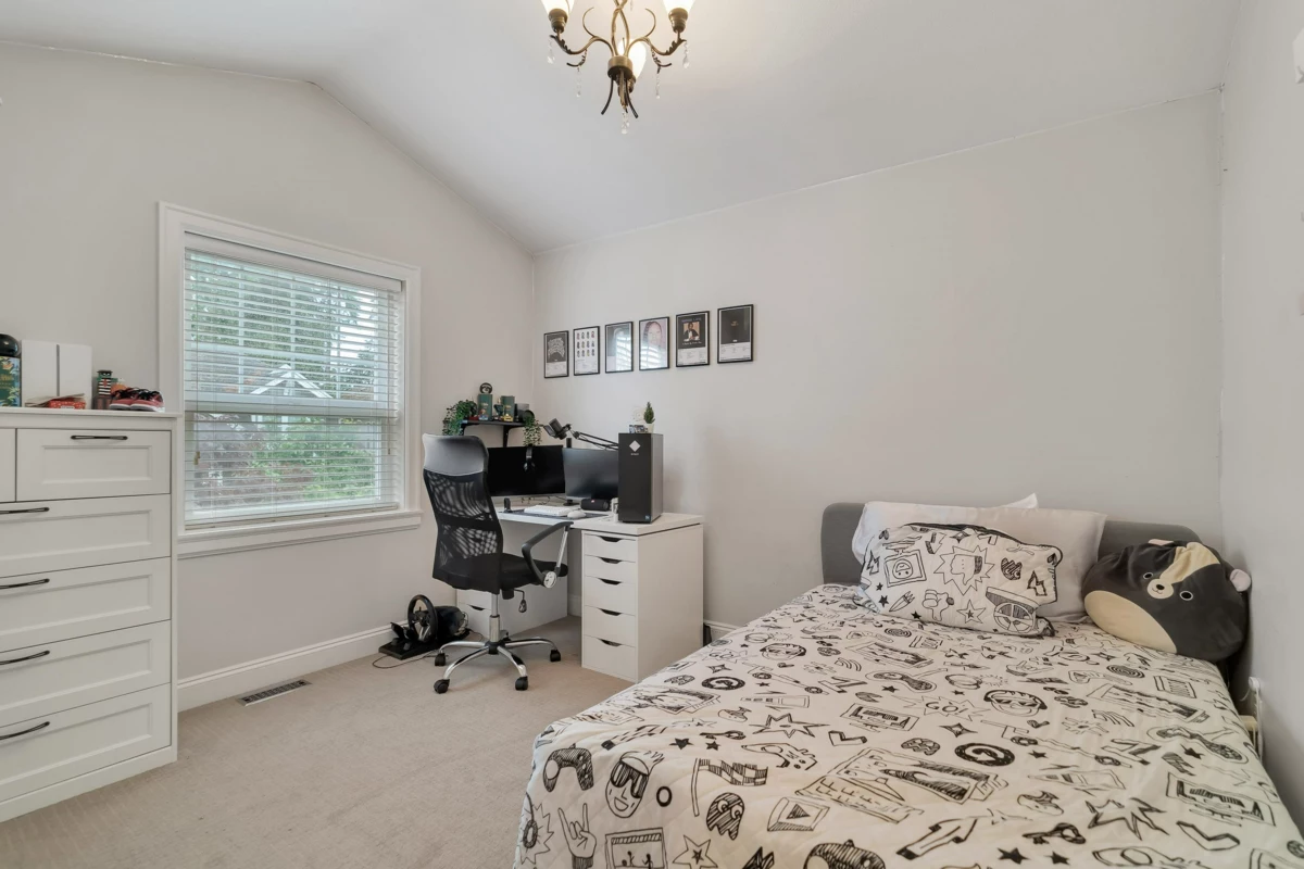 Bedroom 3 Photo of 15083 58a Avenue, Surrey, BC