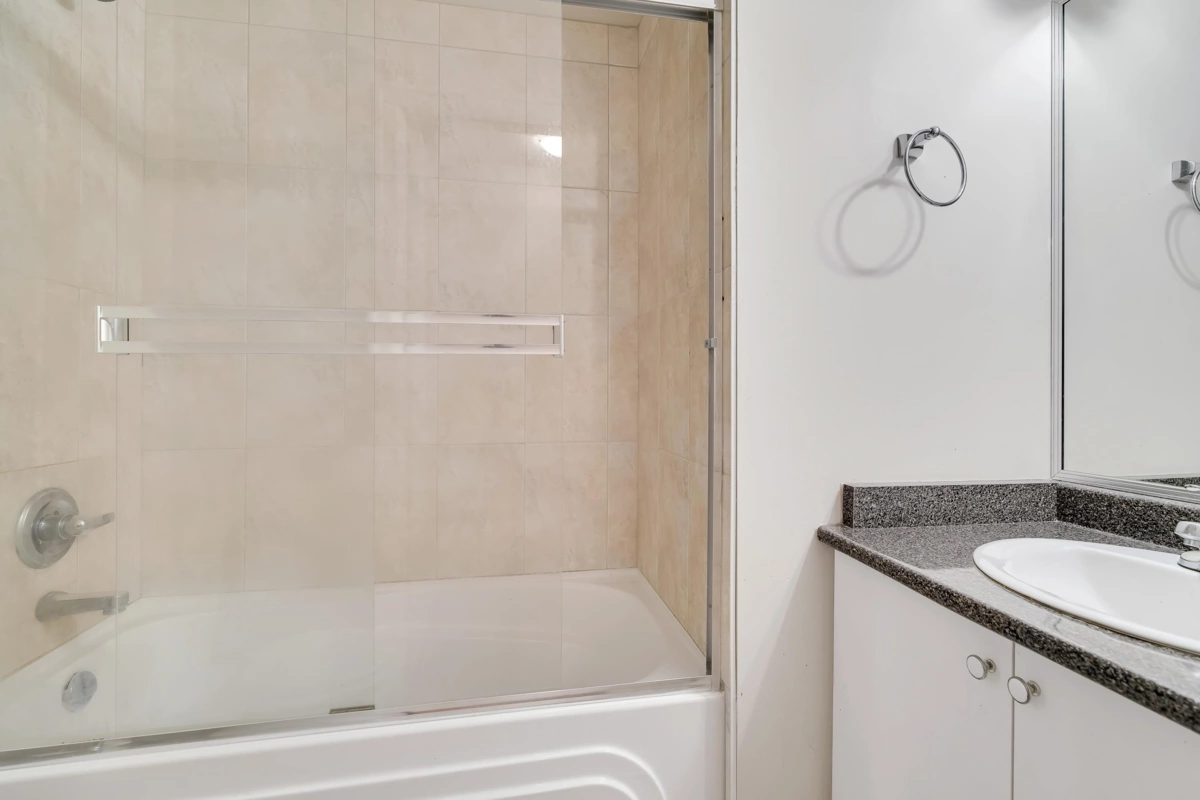 Loft / Bonus Room Photo of 15083 58a Avenue, Surrey, BC