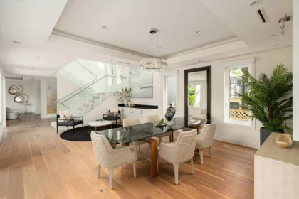 Breakfast Nook Photo of 13600 Blackburn Avenue, White Rock, BC