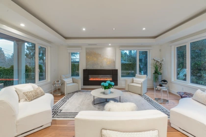 13600 Blackburn Avenue, White Rock, BC, White Rock — Single Family Residence for sale