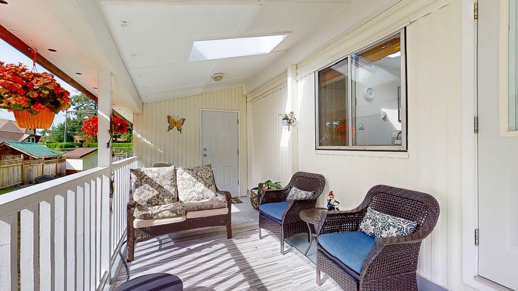 Dining Area Photo of 5223 Wesjac Road, Madeira Park, BC