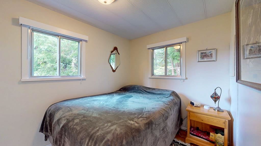 Guest Bathroom Photo of 5223 Wesjac Road, Madeira Park, BC