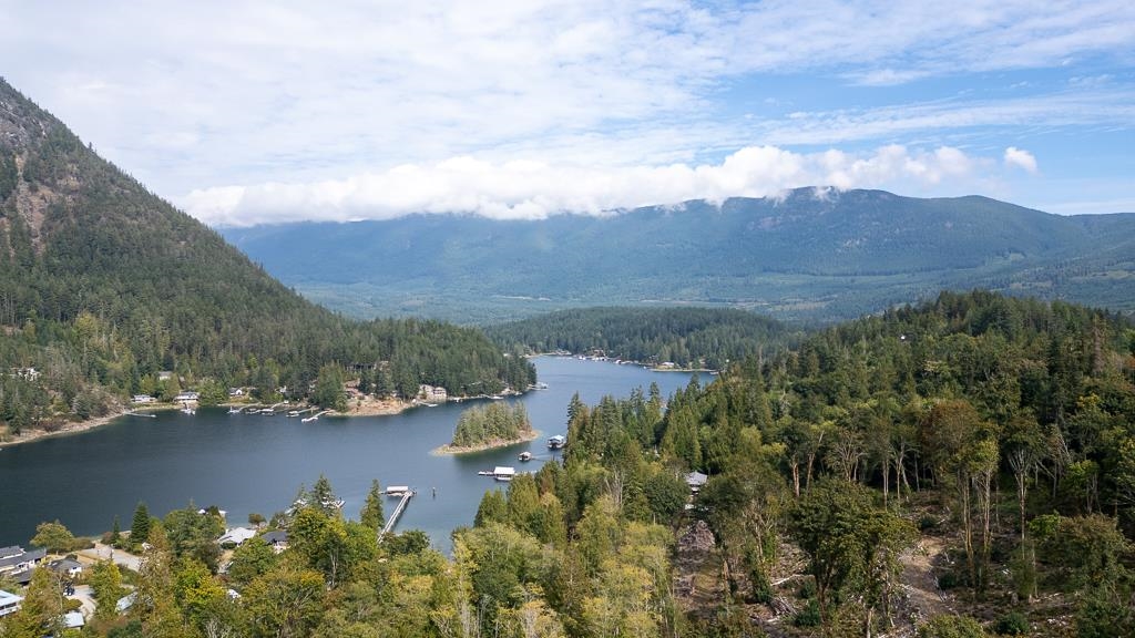Outdoor Deck Photo of 5223 Wesjac Road, Madeira Park, BC
