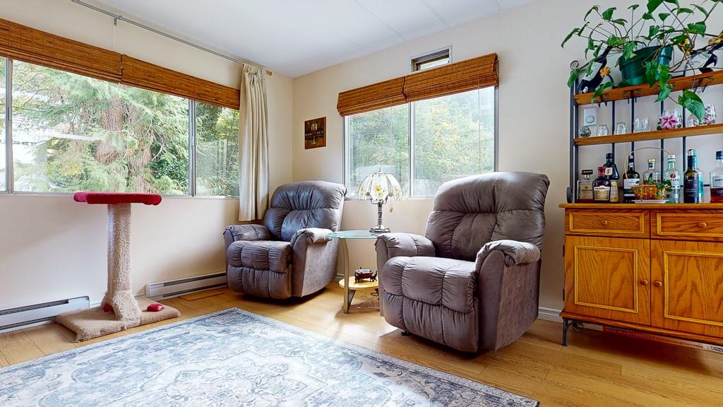 Primary Bathroom Photo of 5223 Wesjac Road, Madeira Park, BC