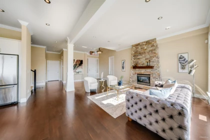 3235 Chartwell Lane, Coquitlam, BC, Coquitlam — Single Family Residence for sale