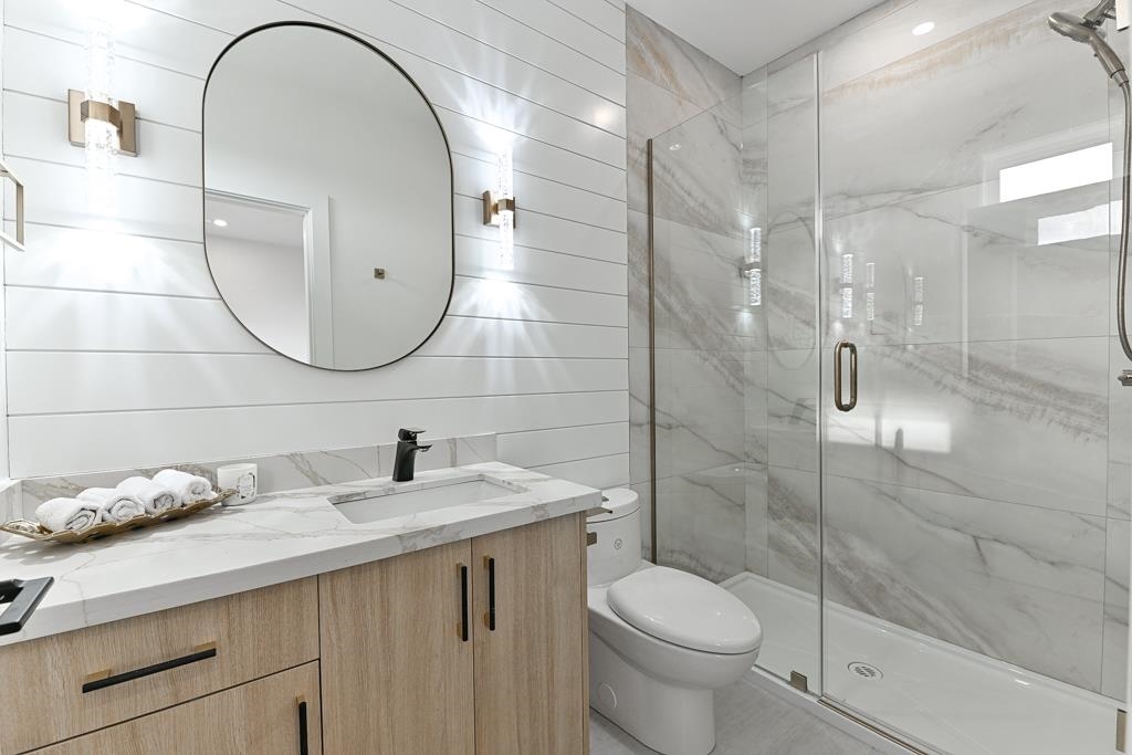 Garage Interior Photo of 5289 Highview Drive, Chilliwack, BC