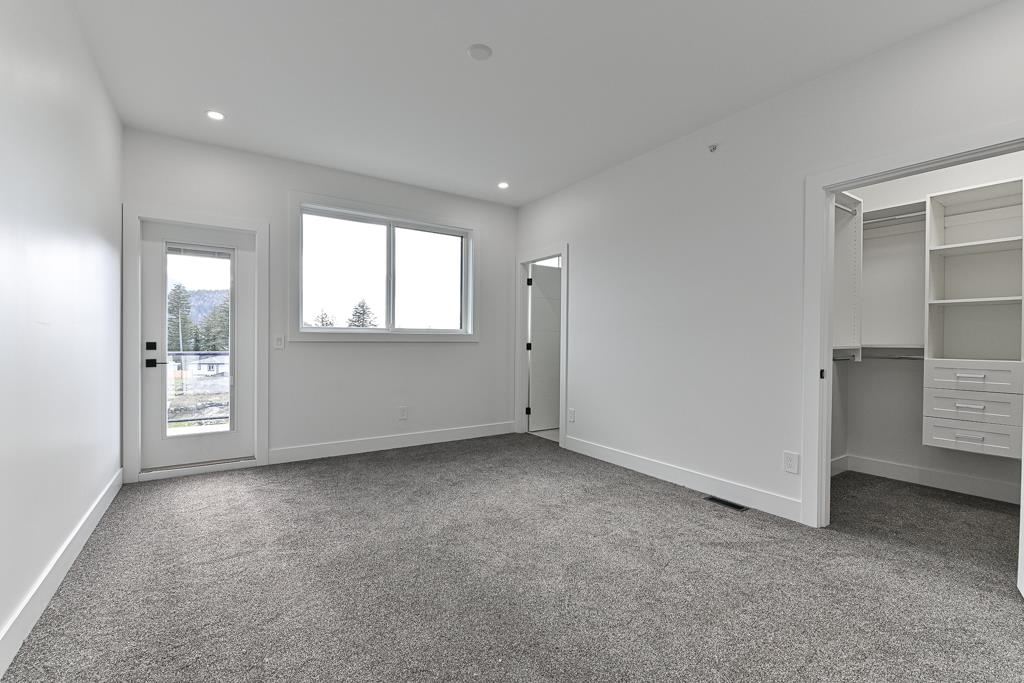 Hallway Photo of 5289 Highview Drive, Chilliwack, BC