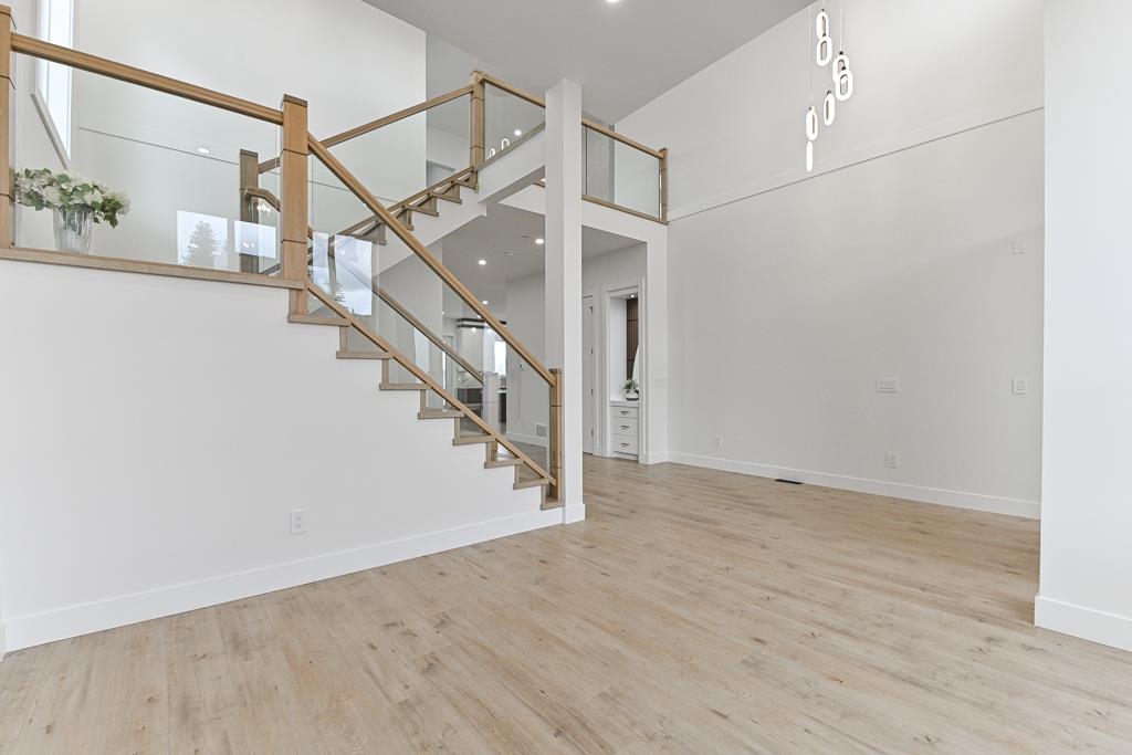 Kitchen Photo of 5289 Highview Drive, Chilliwack, BC