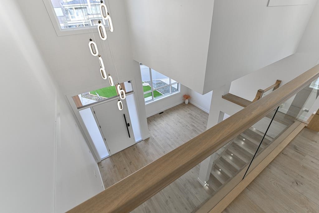 Laundry Room Photo of 5289 Highview Drive, Chilliwack, BC