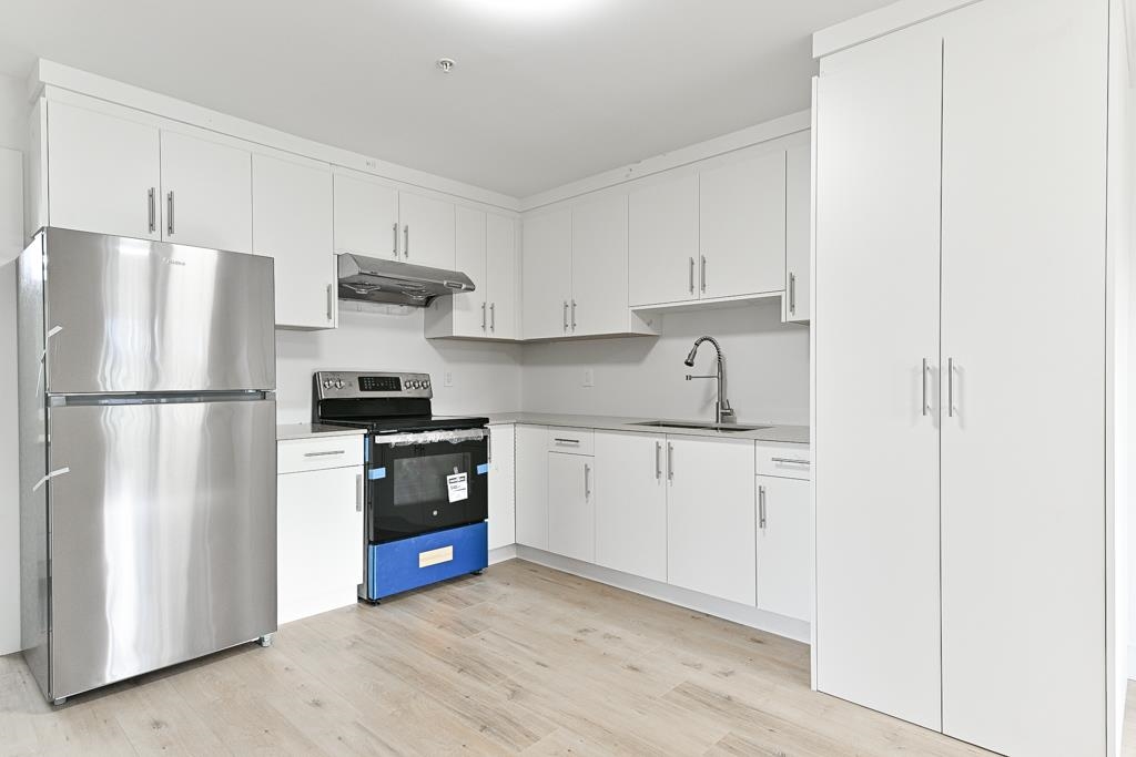 Swimming Pool Photo of 5289 Highview Drive, Chilliwack, BC