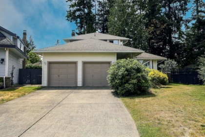 5979 Southpark Grove, Surrey, BC, Surrey — Single Family Residence for sale
