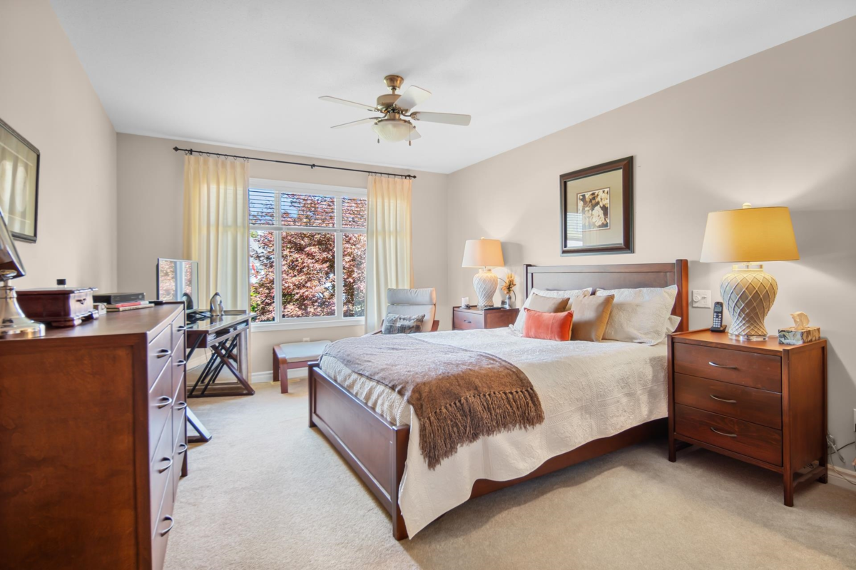 Mudroom Photo of 8 349 Walnut Avenue, Harrison Hot Springs, BC