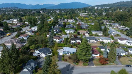 3345 Cardinal Drive, Burnaby, BC