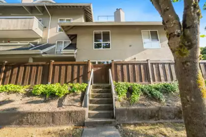 102 1570 Prairie Avenue, Port Coquitlam, BC, Port Coquitlam — Townhouse for sale