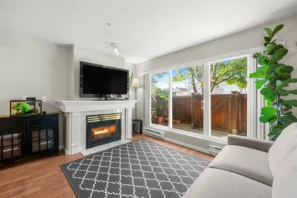 102 1570 Prairie Avenue, Port Coquitlam, BC, Port Coquitlam — Townhouse for sale