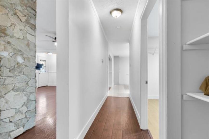 Breakfast Nook Photo of 11565 96a Avenue, Surrey, BC