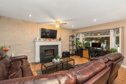 Bedroom 3 Photo of 15646 96 Avenue, Surrey, BC