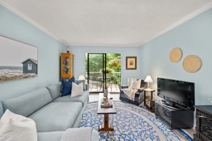 213 12890 17 Avenue, Surrey, BC, Surrey — Apartment/Condo for sale