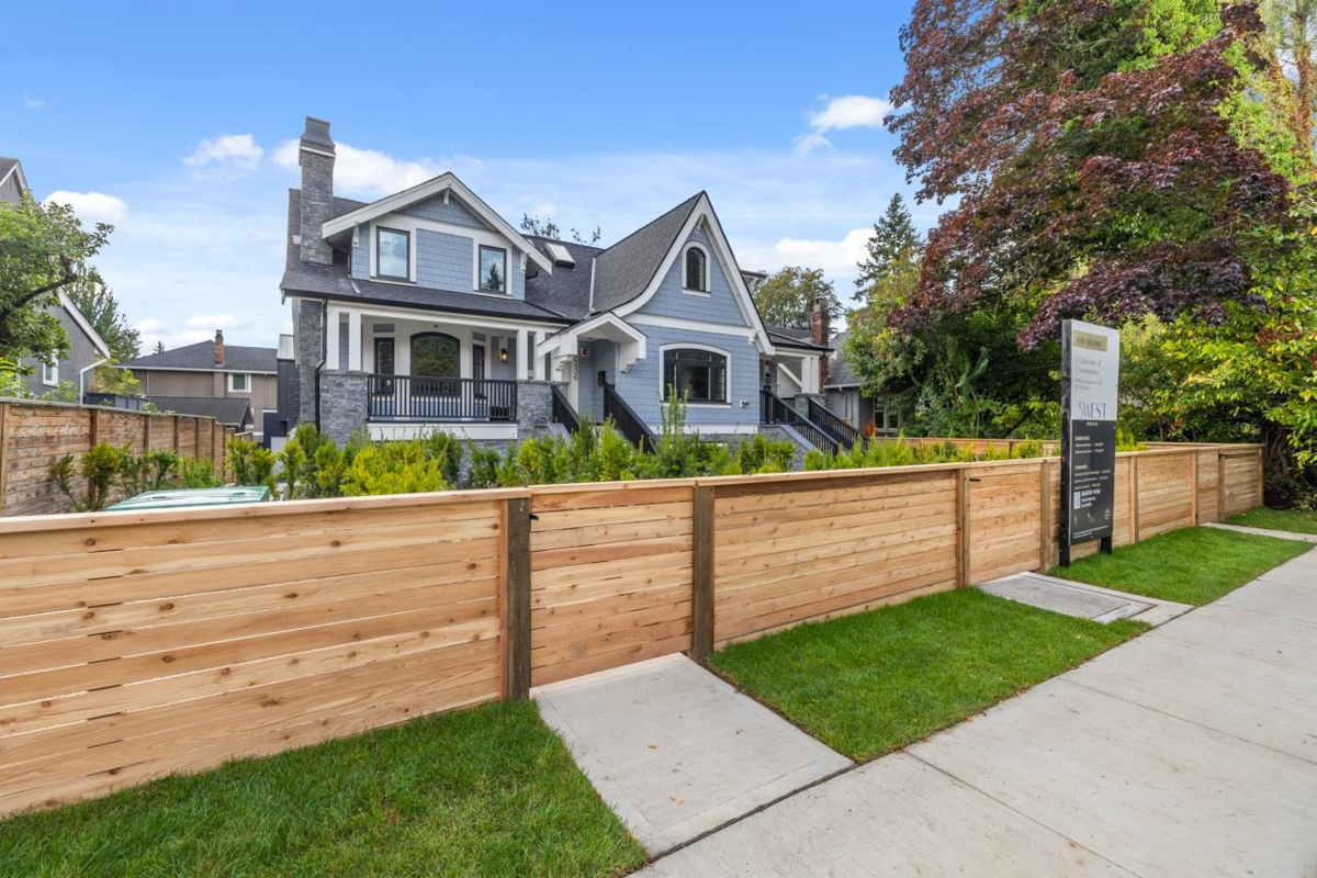 Hot Tub / Spa Photo of 2436 W 49th Avenue, Vancouver, BC