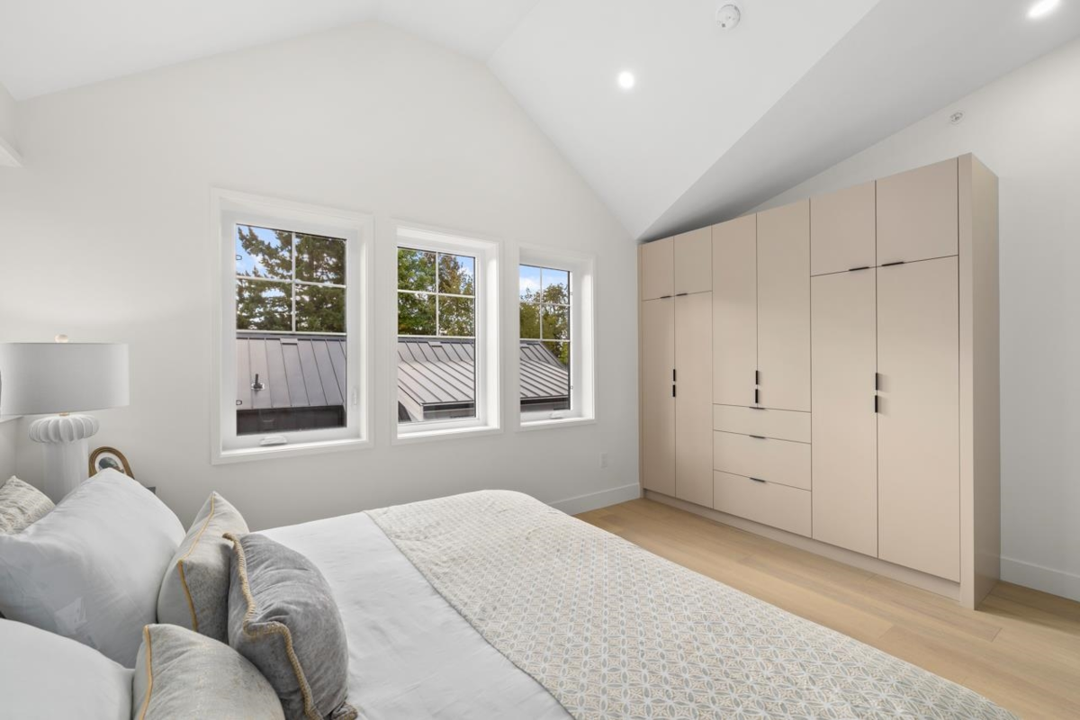 Mudroom Photo of 2436 W 49th Avenue, Vancouver, BC