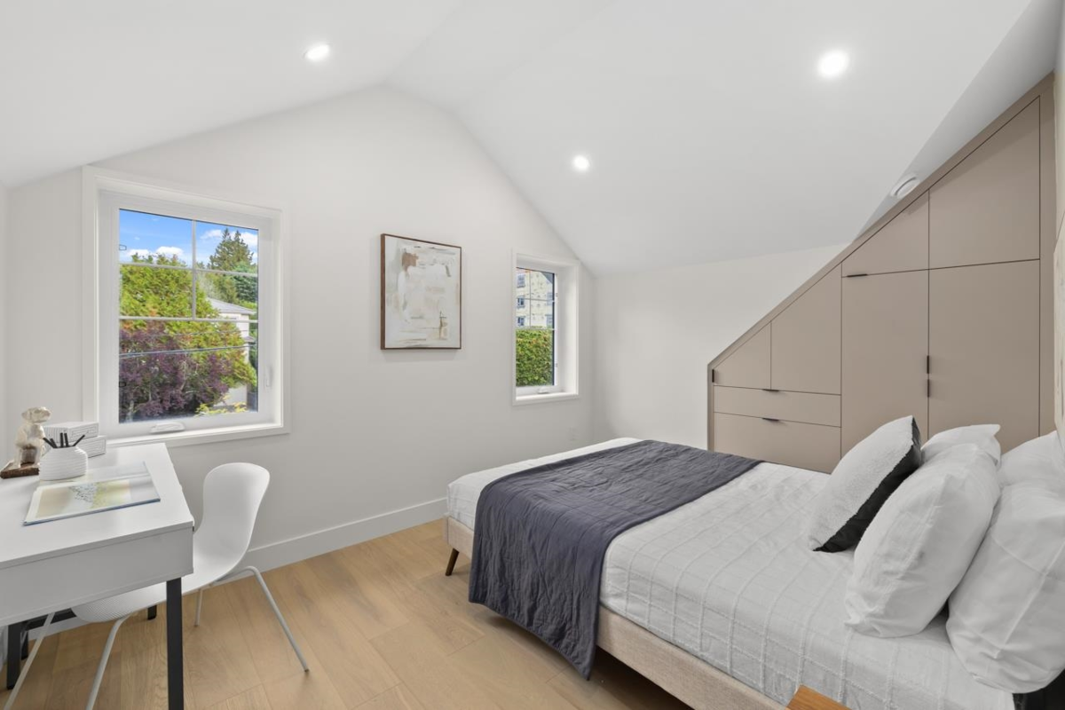 Outdoor Patio Photo of 2436 W 49th Avenue, Vancouver, BC