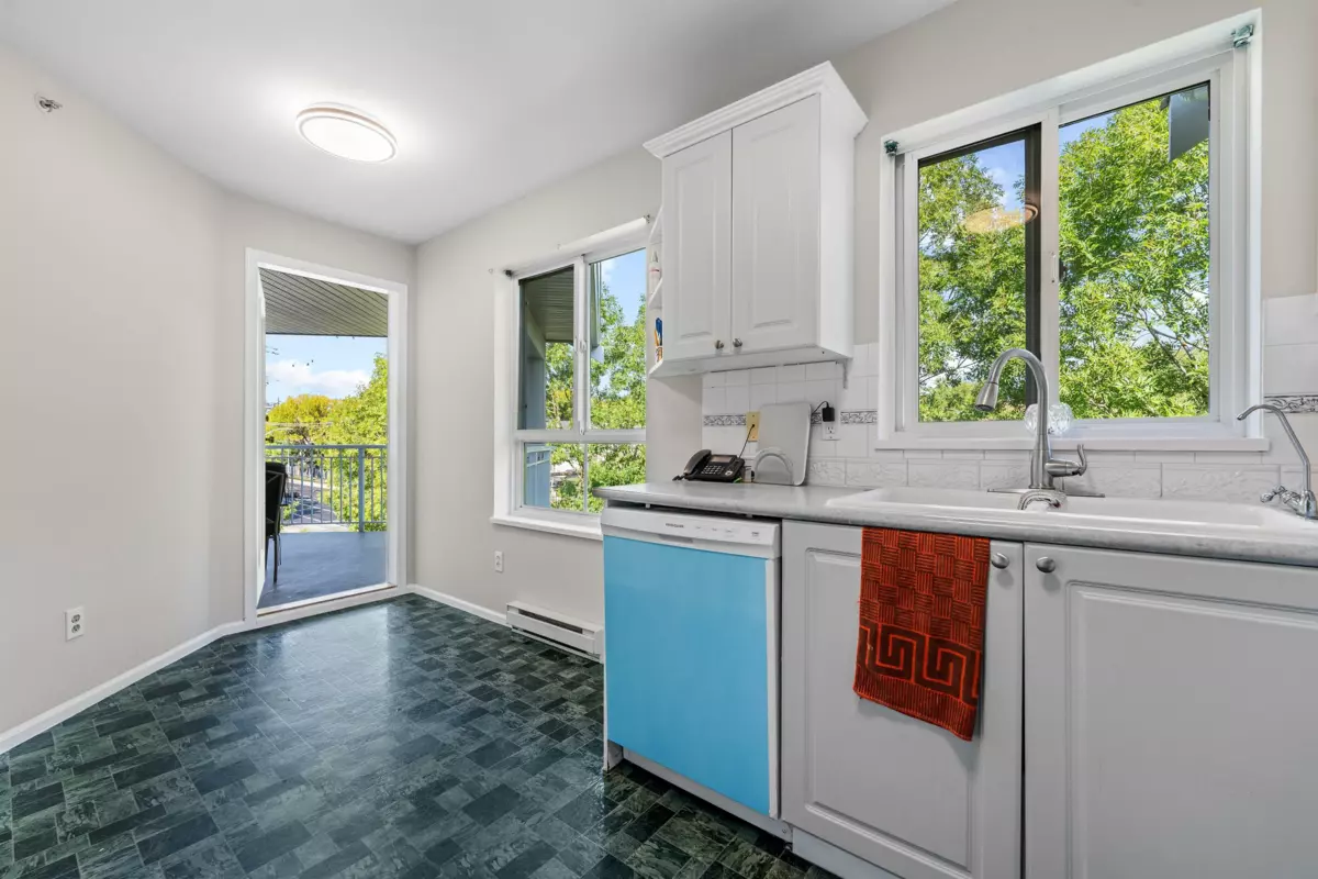 Bedroom 3 Photo of 326 19750 64 Avenue, Langley, BC