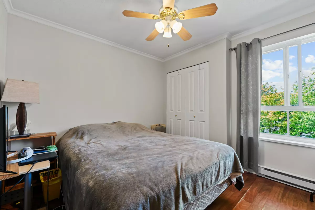 Laundry Room Photo of 326 19750 64 Avenue, Langley, BC