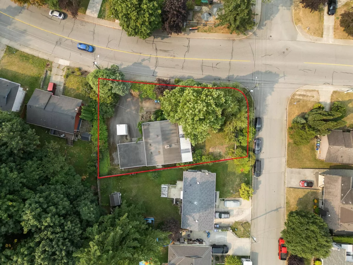 Dining Area Photo of 35140 Mckee Road, Abbotsford, BC