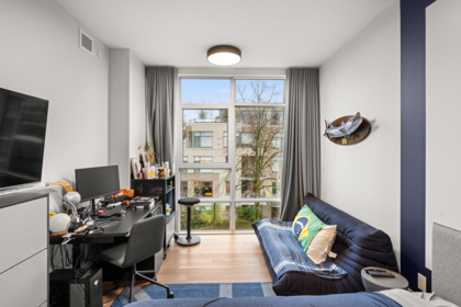 Garden / Landscaping Photo of 401 2687 Maple Street, Vancouver, BC