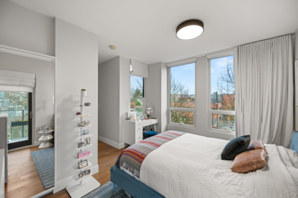 Outdoor Patio Photo of 401 2687 Maple Street, Vancouver, BC