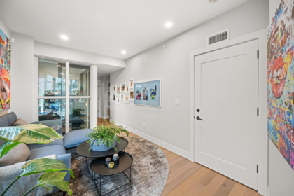 Walk-In Closet Photo of 401 2687 Maple Street, Vancouver, BC