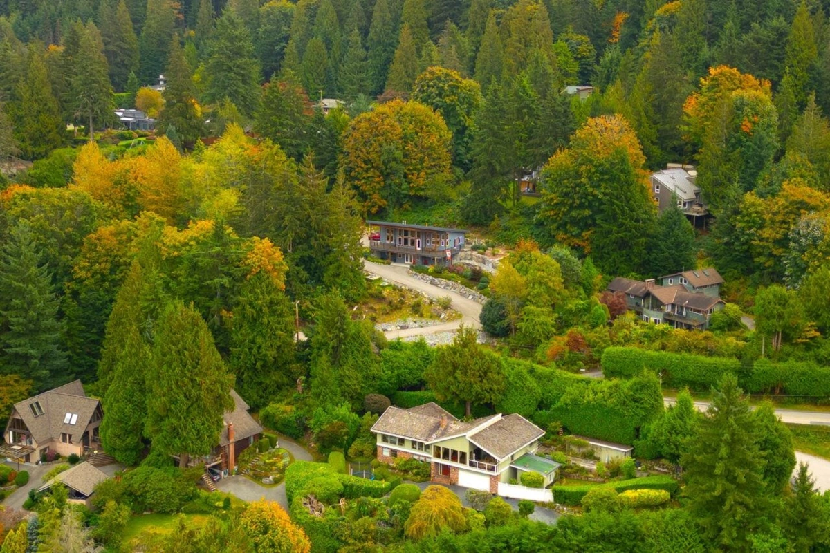 Outdoor Kitchen Photo of 3642 Bedwell Bay Road, Belcarra, BC