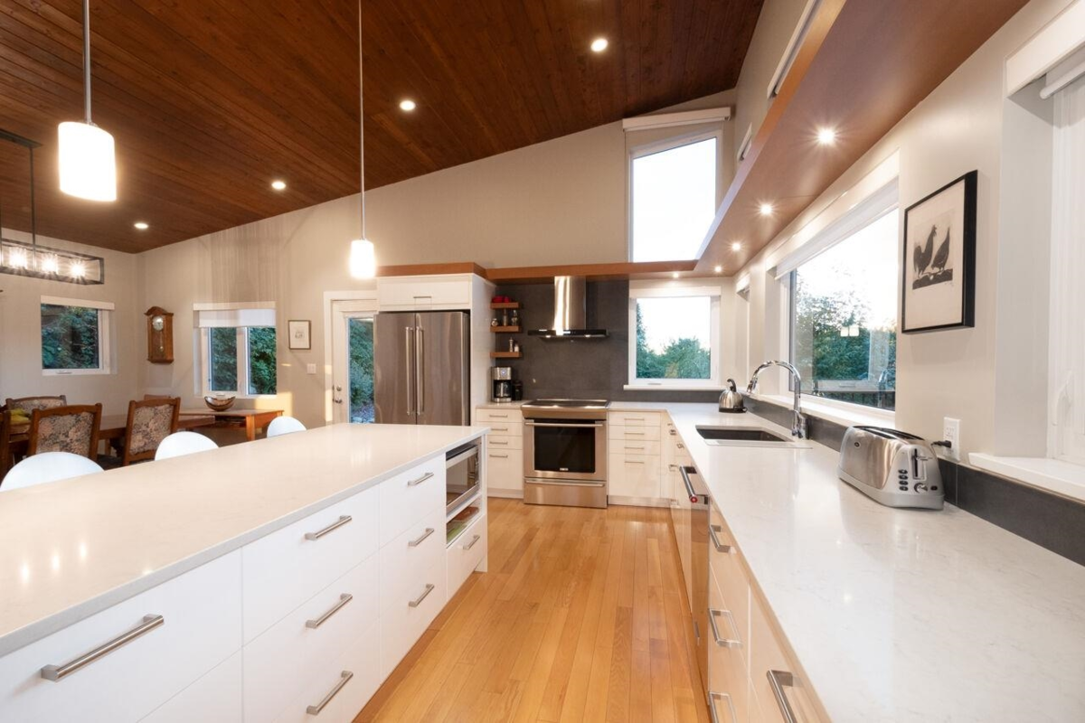 Powder Room Photo of 3642 Bedwell Bay Road, Belcarra, BC