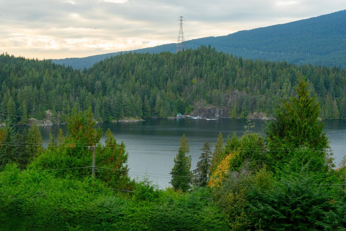 Walk-In Closet Photo of 3642 Bedwell Bay Road, Belcarra, BC
