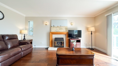 Pantry Photo of 1386 Mathers Avenue, West Vancouver, BC