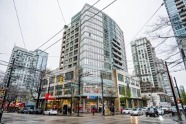 1003 822 Seymour Street, Vancouver, BC