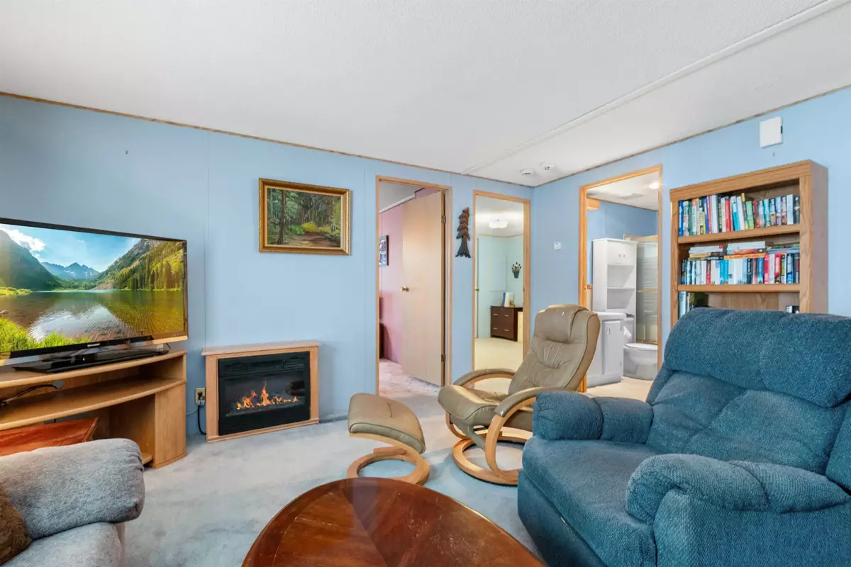 Bedroom 3 Photo of 76 6035 Vedder Road, Chilliwack, BC