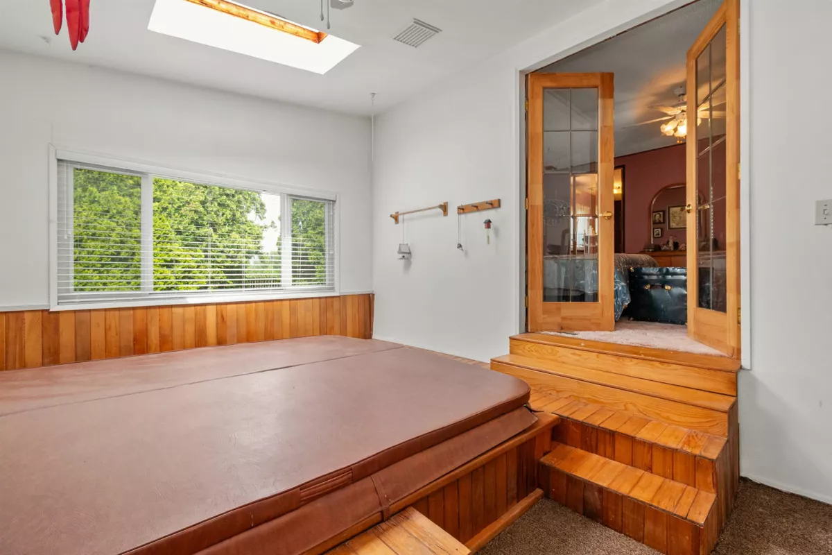 Hallway Photo of 76 6035 Vedder Road, Chilliwack, BC