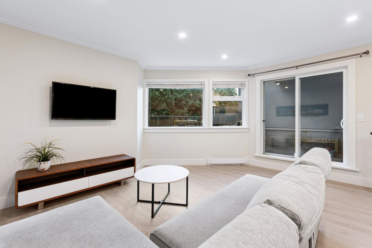 Kitchen Island Photo of 104 1365 W 4th Avenue, Vancouver, BC
