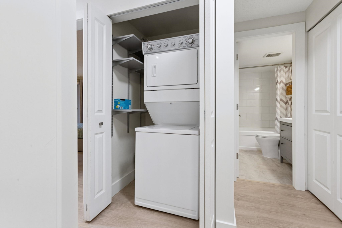 Loft / Bonus Room Photo of 104 1365 W 4th Avenue, Vancouver, BC