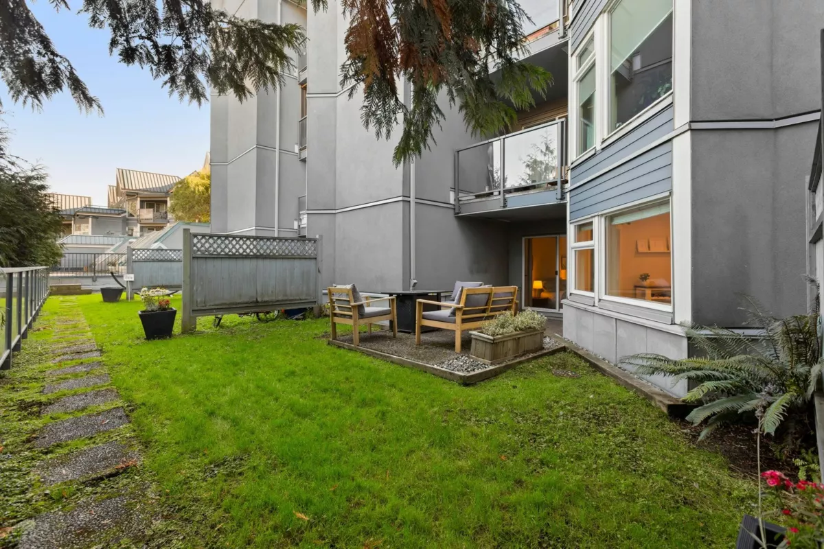 Mudroom Photo of 104 1365 W 4th Avenue, Vancouver, BC