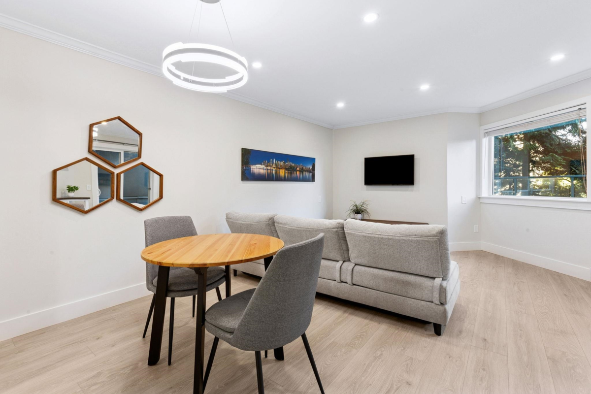 Primary Bathroom Photo of 104 1365 W 4th Avenue, Vancouver, BC