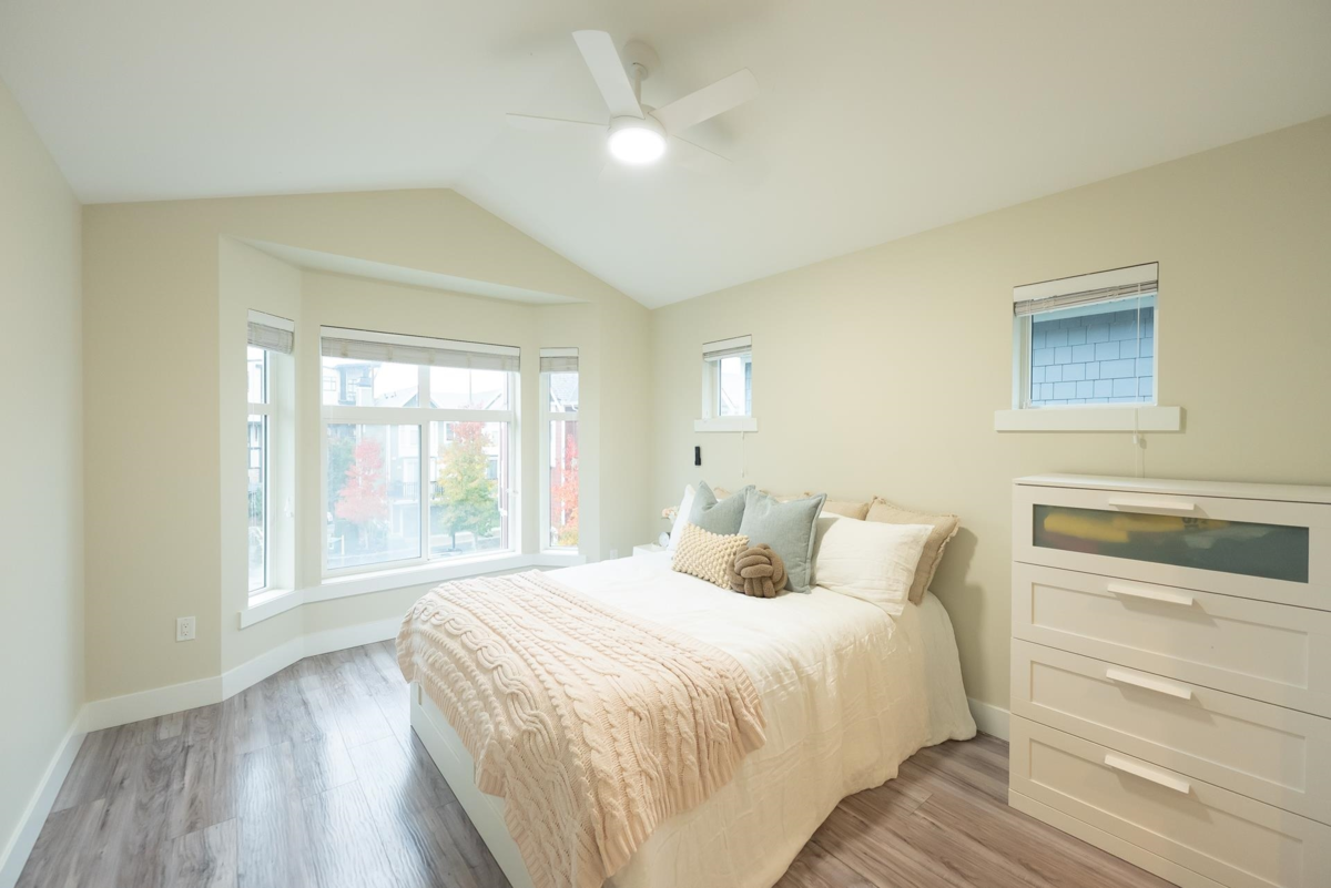 Hallway Photo of 33 20852 77a Avenue, Langley, BC