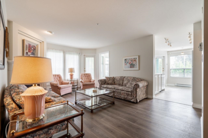205 1576 Merklin Street, White Rock, BC, White Rock — Apartment/Condo for sale
