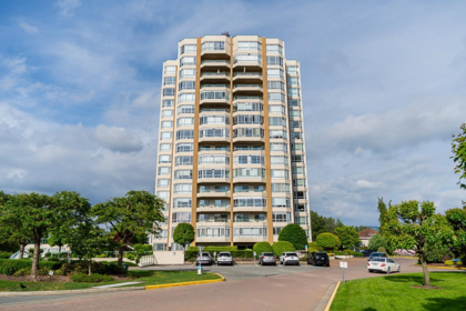 1403 3190 Gladwin Road, Abbotsford, BC, Abbotsford — Apartment/Condo for sale