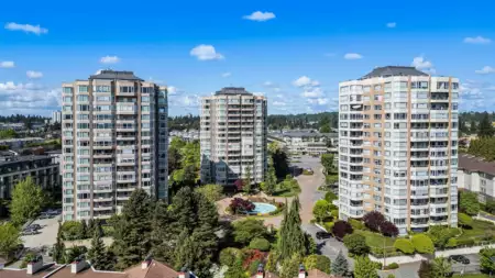 1403 3190 Gladwin Road, Abbotsford, BC, Abbotsford — Apartment/Condo for sale