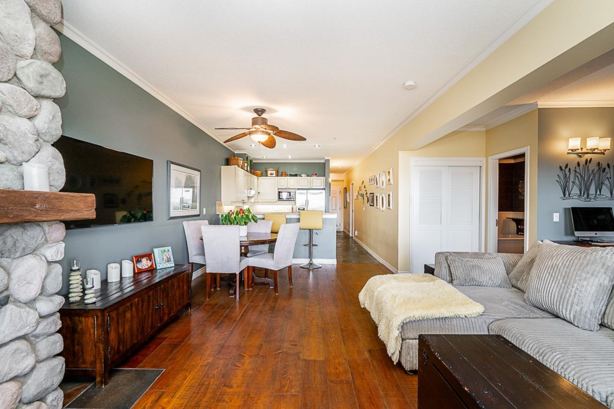 Bedroom 3 Photo of 107 1120 Tsatsu Shores Drive, Delta, BC